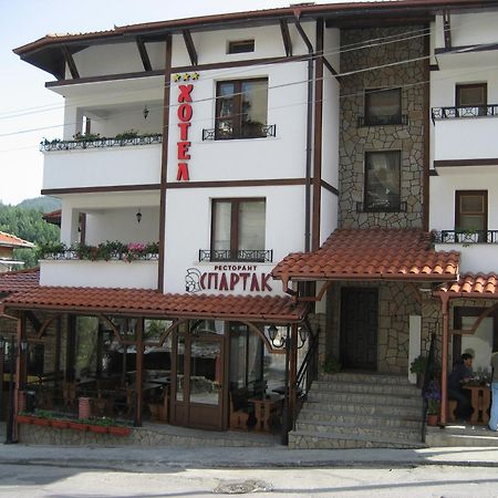 Spartak Family Hotel สโมลยัน ภายนอก รูปภาพ
