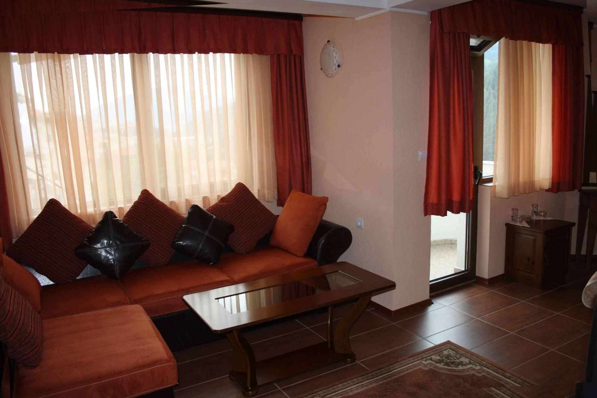 Spartak Family Hotel สโมลยัน ห้อง รูปภาพ